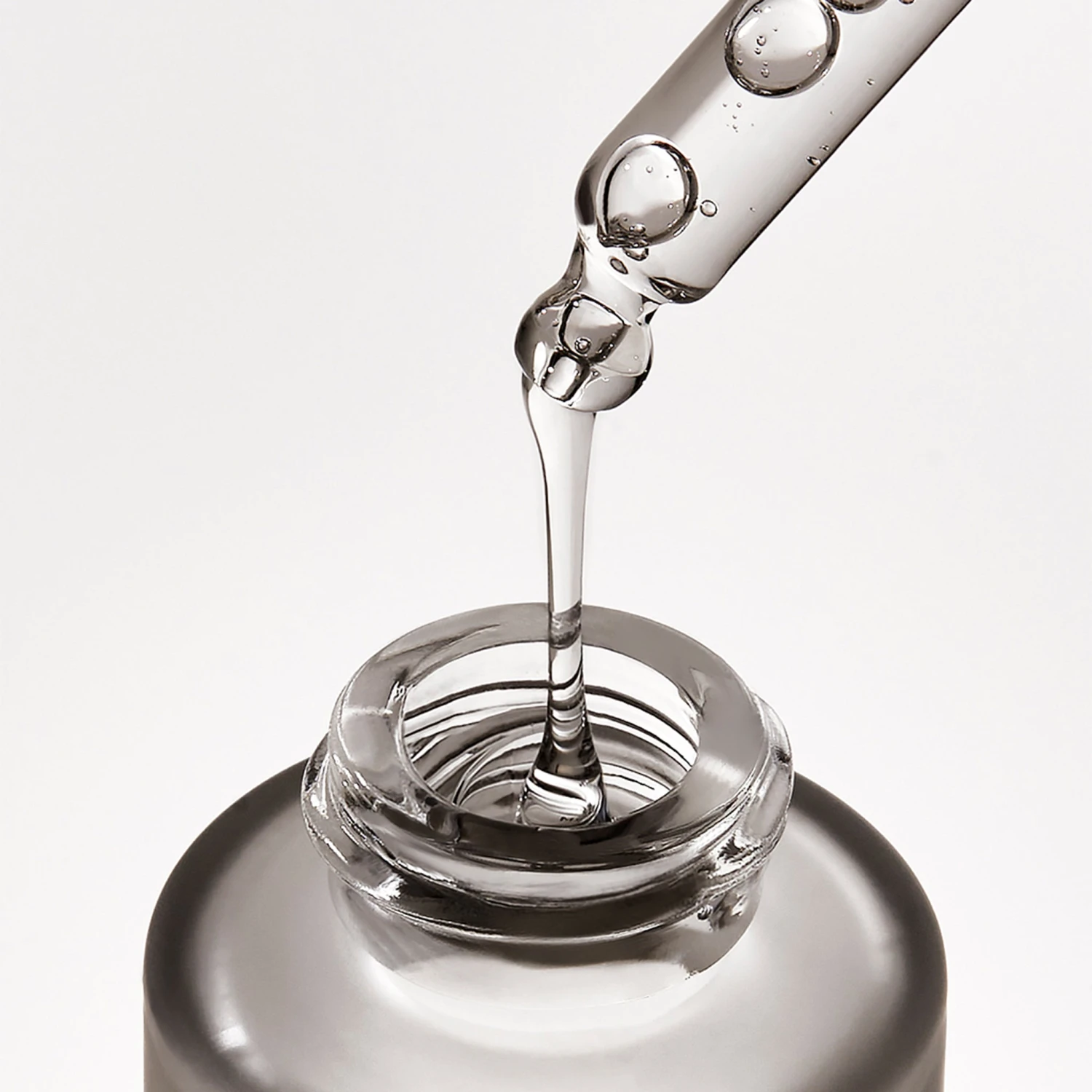 Dr. Barbara Sturm SUPER ANTI-AGING BODY SERUM 4 Dr. Barbara Sturm SUPER ANTI-AGING BODY SERUM - Image 4