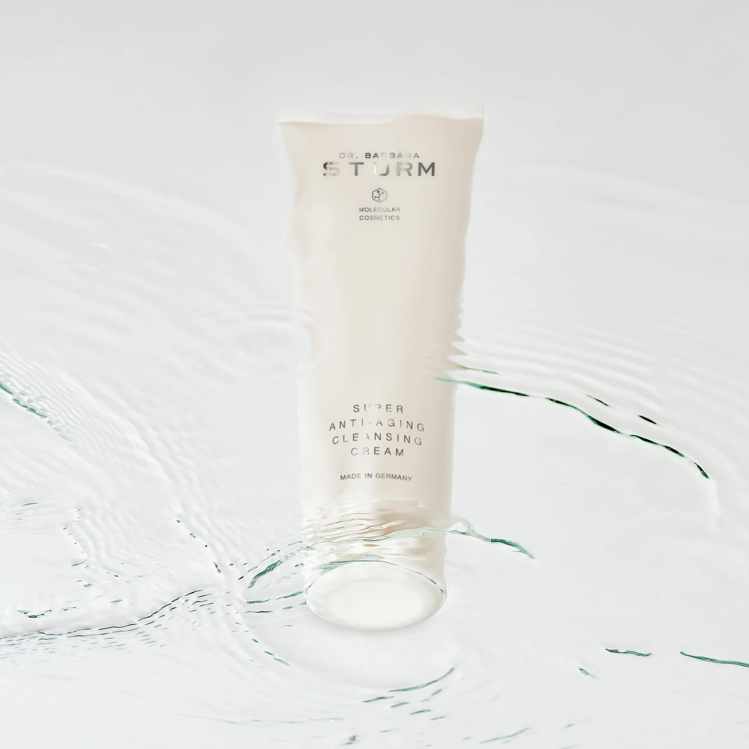 Dr. Barbara Sturm SUPER ANTI-AGING CLEANSING CREAM 6 Dr. Barbara Sturm SUPER ANTI-AGING CLEANSING CREAM - Image 6