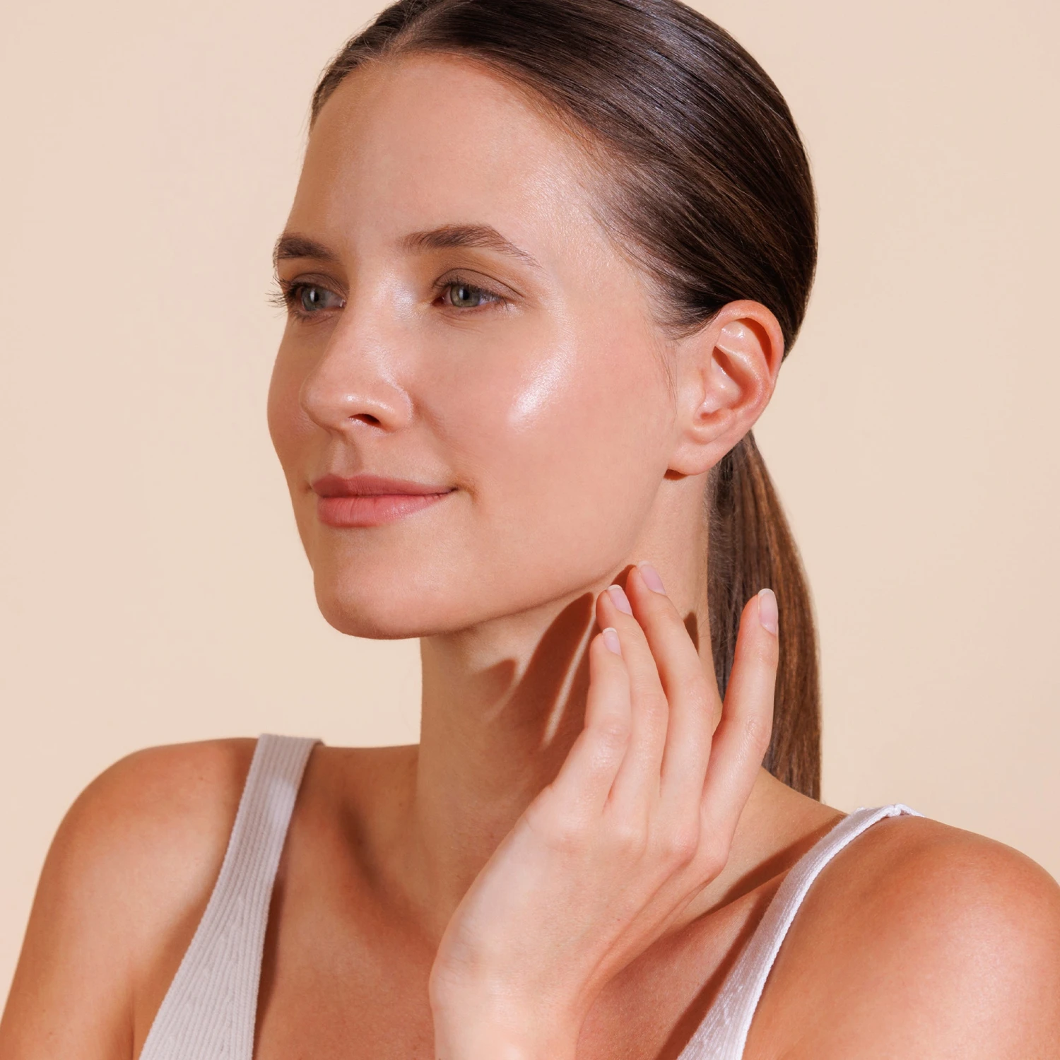 Omorovicza EVEN TONE 4 Omorovicza EVEN TONE - Image 4