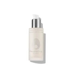 Front Page 12 Omorovicza ILLUMINATING MOISTURISER