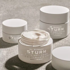 Dr. Barbara Sturm SUPER ANTI-AGING NECK & DÉCOLLETÉ CREAM 6 Dr. Barbara Sturm SUPER ANTI-AGING NECK & DÉCOLLETÉ CREAM -Omorovicza Shop dr barbara sturm super anti aging neck declotte cream alt1