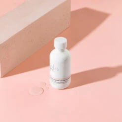 HYDRA-BRIGHT PRO 5 LIQUID EXFOLIANT -Omorovicza Shop glo skin Hydra Bright Pro 5 Liquid Exfoliant alt2