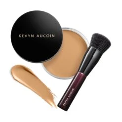 THE FOUNDATION BALM 27 THE FOUNDATION BALM -Omorovicza Shop kevyn aucoin foundation balm Medium FB 06